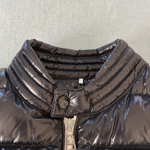 Moncler Berriat Down Jacket - Picture 3 of 8